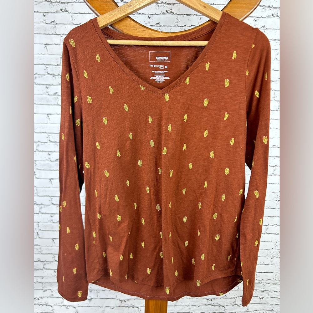 Sonoma | Women's Brown Top with Cacti Details size M